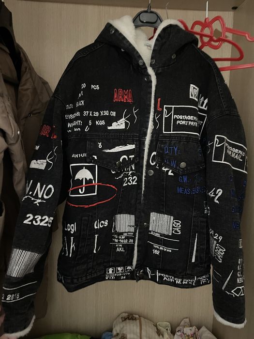 Джинсовая куртка