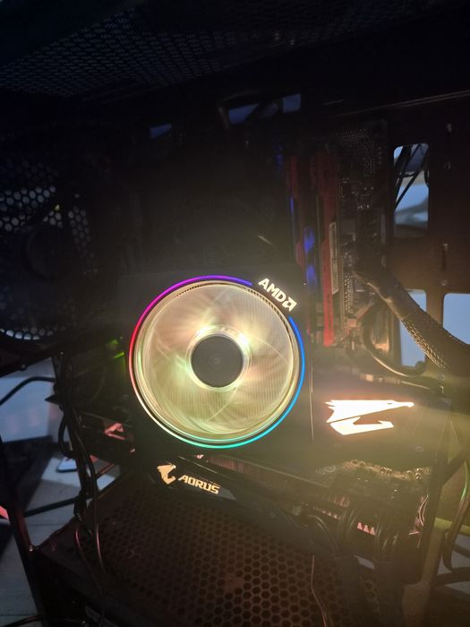 Cooler AMD Wraith Prism RGB