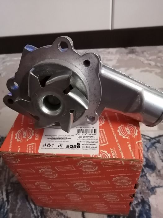 Водяной насос УМЗ