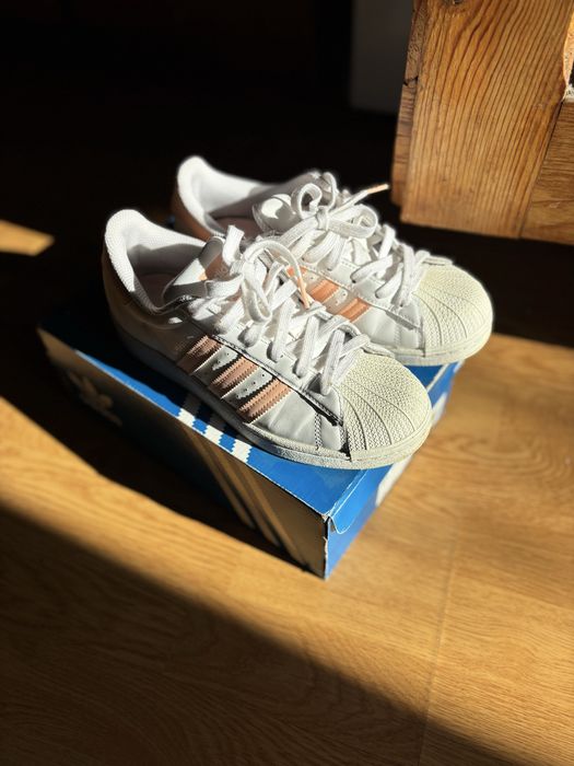 adidasi Superstar