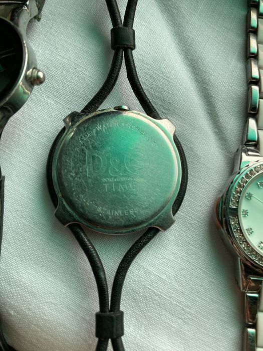 Часовници на бройка по 15€