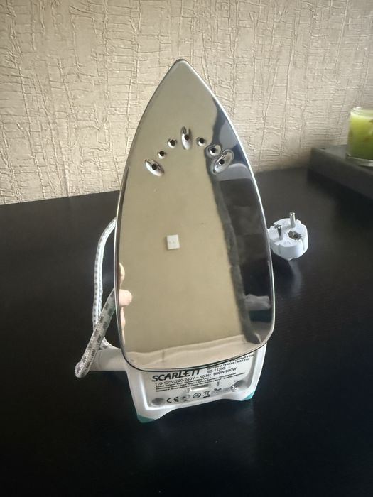 Утюг маленький дорожныц