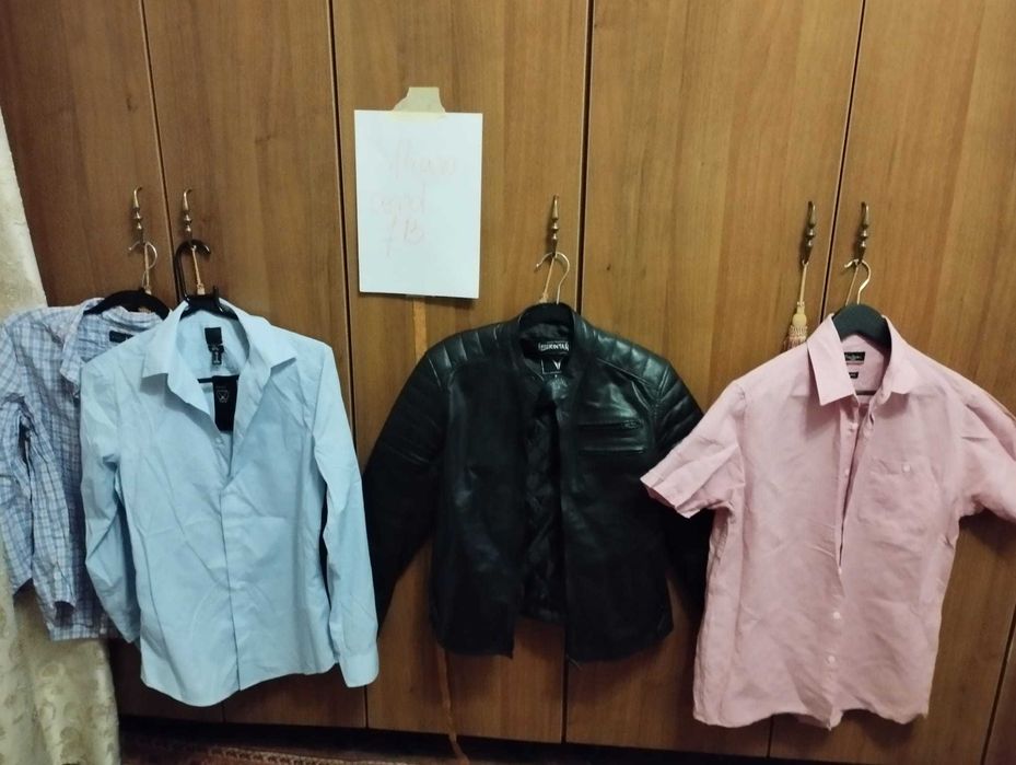 Geaca piele (100 ron) , ralph lauren & pierre cardin camasi (35 ron fiecare) , cond, FB,