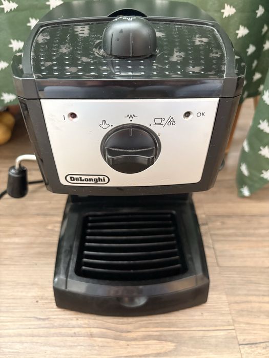 Кафенашина Delonghi