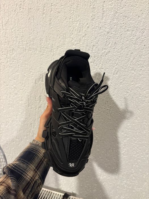 Balenciaga Track