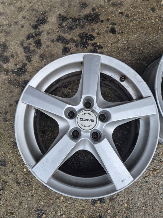 vând jante de aluminiu