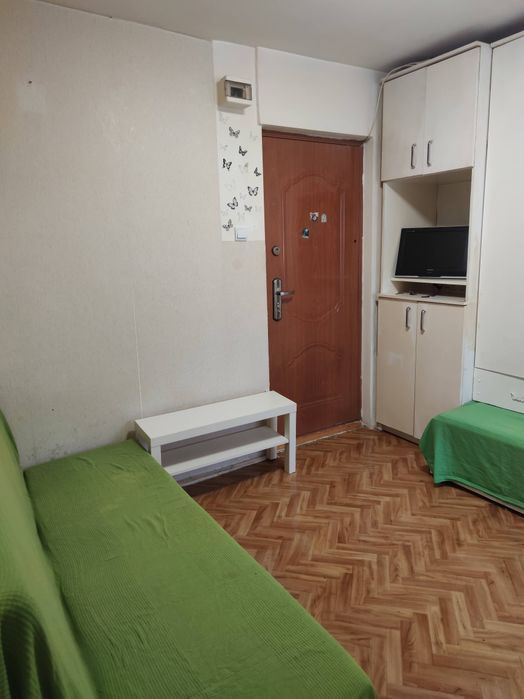 Închiriez garsonieră 200 euro