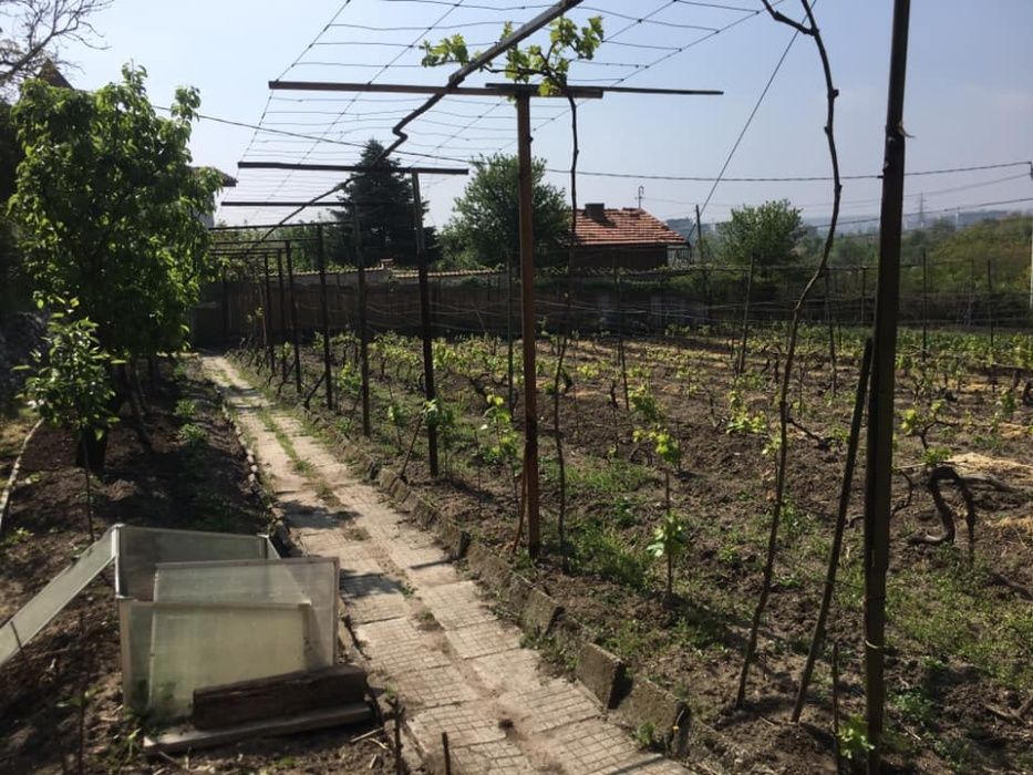 Парцел във вилна зона с панорамна гледка