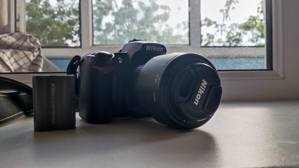 Nikon d90 - фотоаппарат