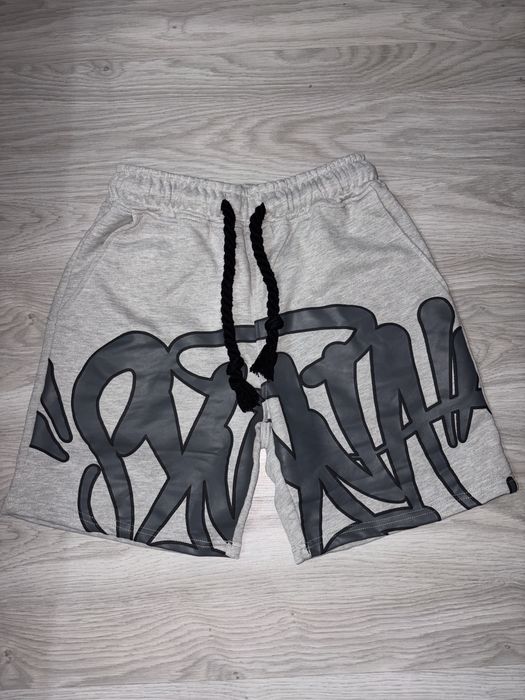 Syna World shorts