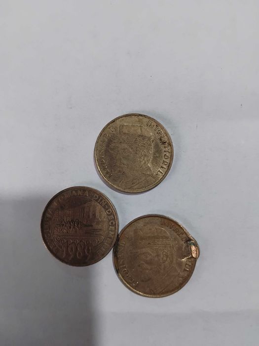 Monezi romanesti de vanzare