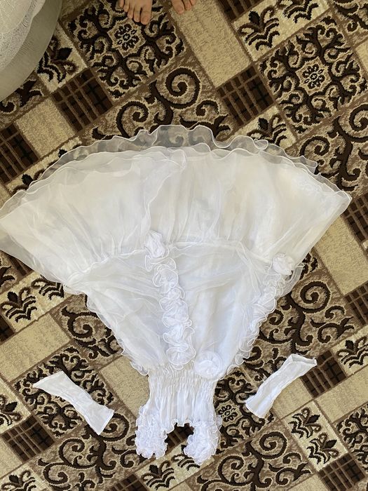 Платье бальное