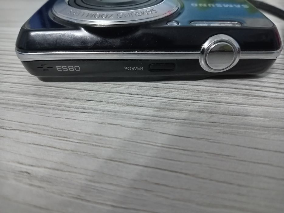 Продам нерабочий фотоаппарат