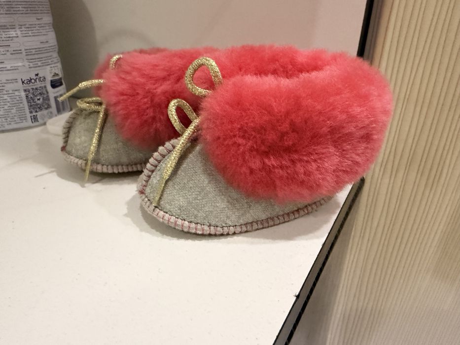 продам детскую обувь