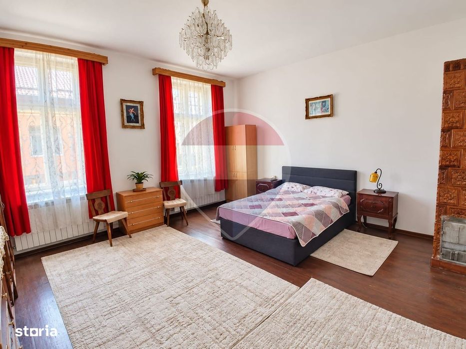 Apartament la casă de inchiriat/ str Pictor Grigorescu/ Rădăuți