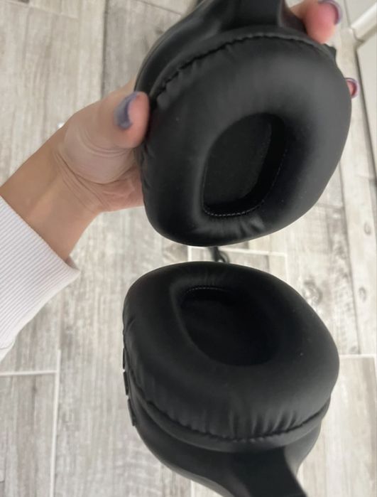 Căști wireless Emporio Armani