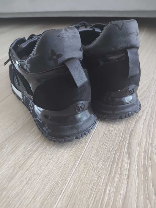 Sneakers Louis Vuitton marimea 40