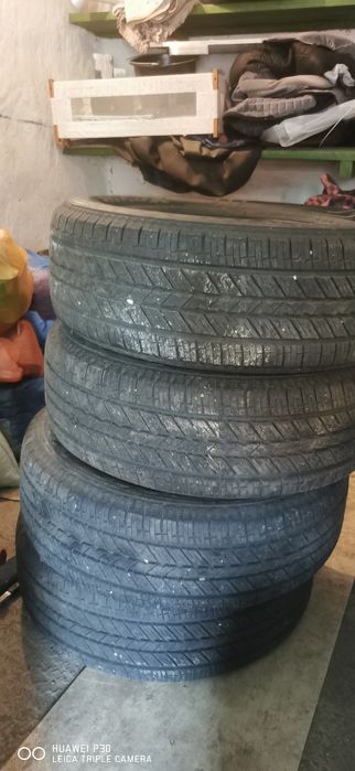 Продам резину R17