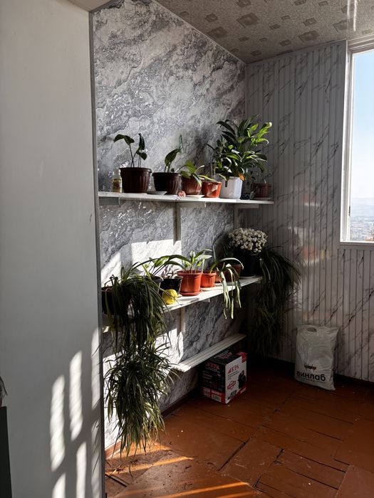 Квартира  3 комнатная туалет ванна разлельно чирчик бостанлык