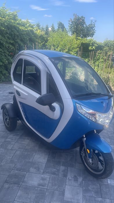 Masinuta electrica cu 3 roti RDB