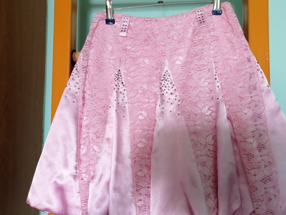 Продам юбку для девочки