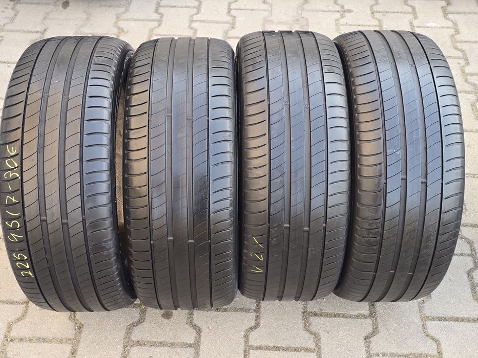 225 45 17 Michelin