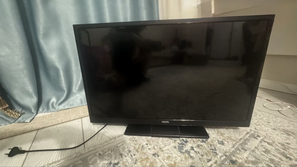 Продам телевизор