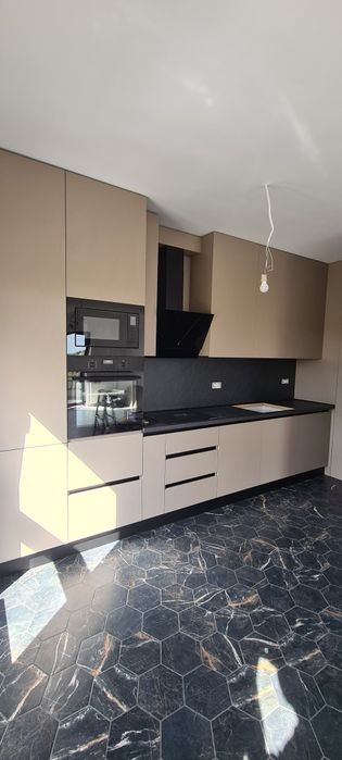 Mobilă la comandă – Bucătării, Dressinguri, Living  Prahova-Bucuresti