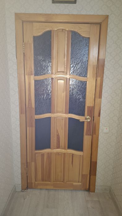 Продам двери межкомнатные