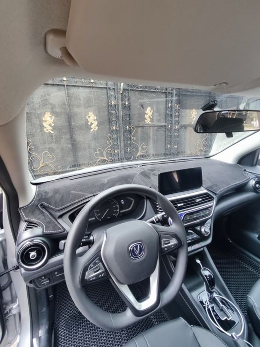 Накидка на панель из Алькантары