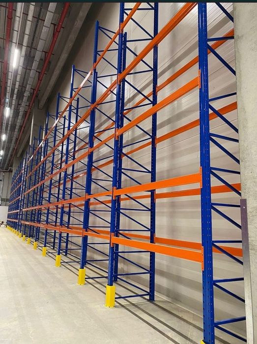 Rafturi metalice depozitare paleti industriale