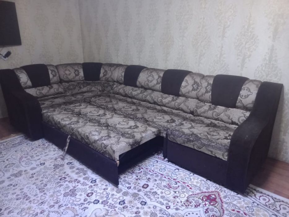 Продам Угловой диван.