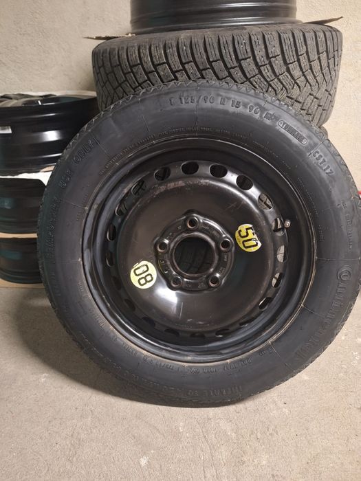 Резервна гума тип патерица