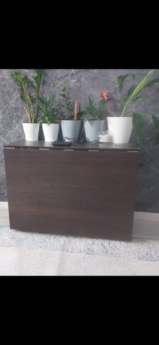 Срочно продам раскладной стол