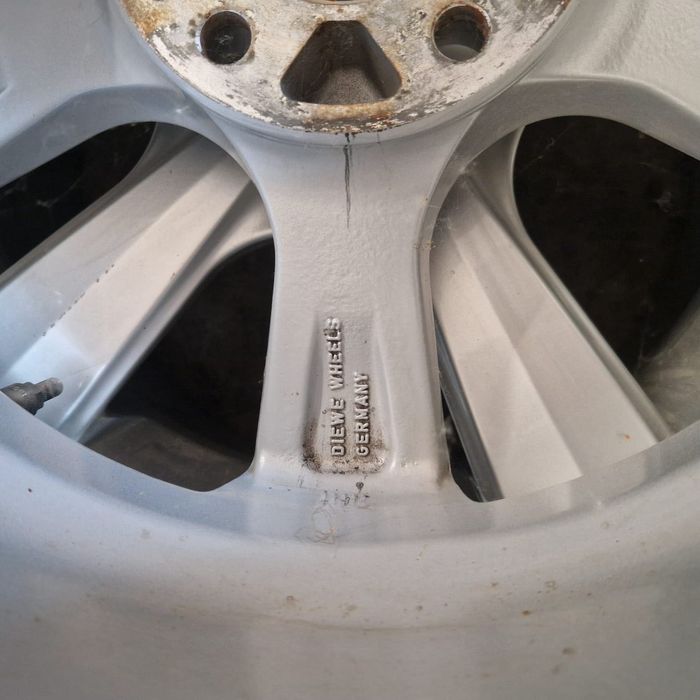 De vânzare jenți aluminiu 7Jx17H2 ET40, potrivit pentru BMW