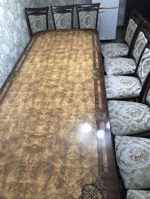 Стол стул сотилади