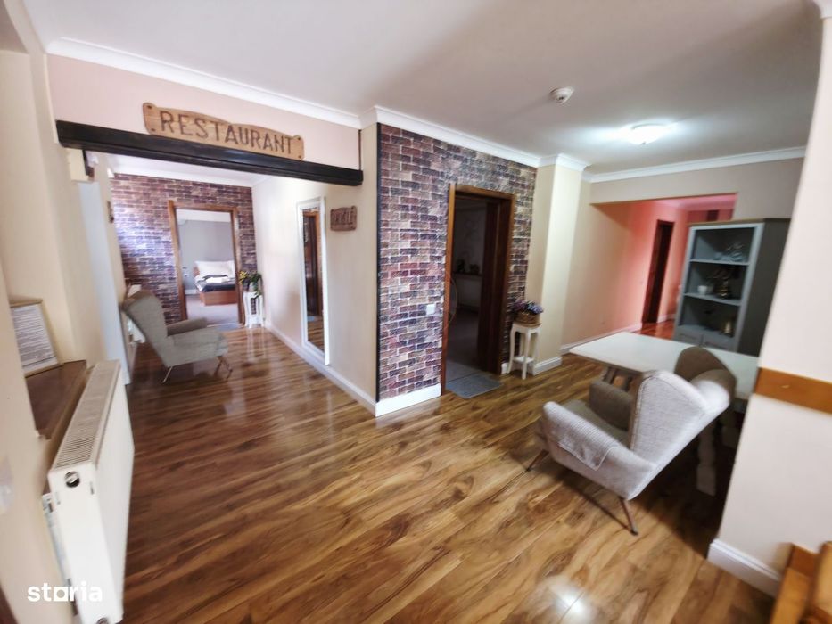 Hotel / Pensiune cu 7 camere de vânzare