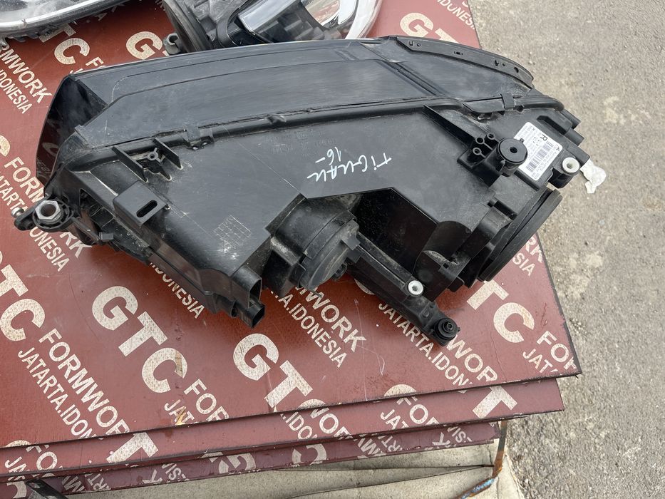 Фар VW Tiguan 2016-