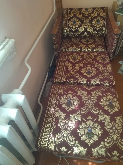 Кресло кровать, после реставрации