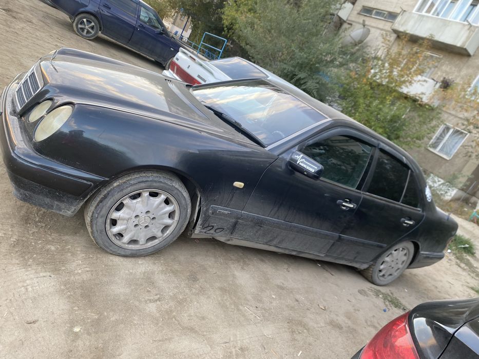 Mercedes-Benz e 230, 1996г