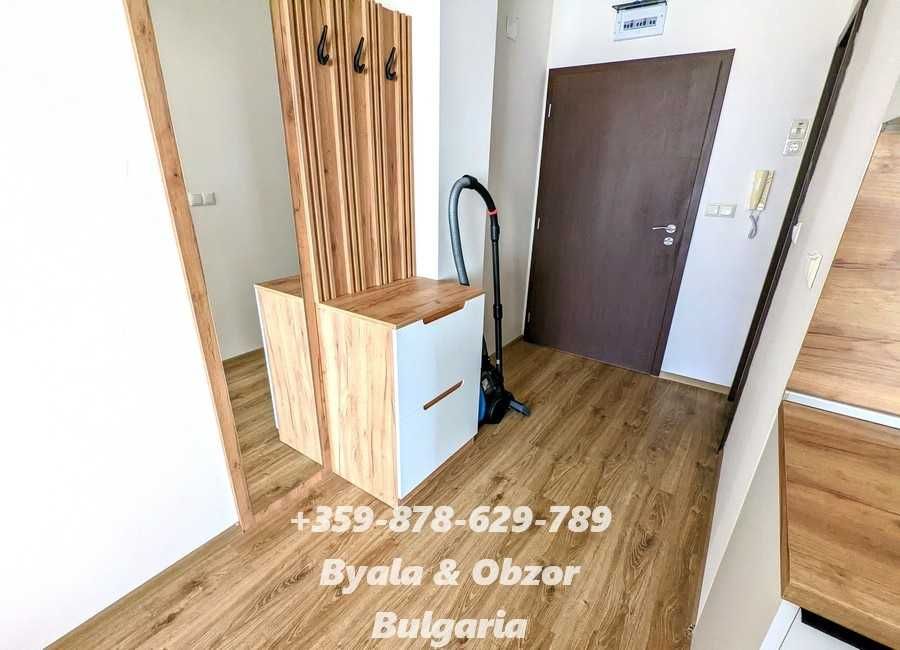 Продава се Двустаен апартамент в Обзор - 61 кв.м за 669 €/кв.м - Снимка #2