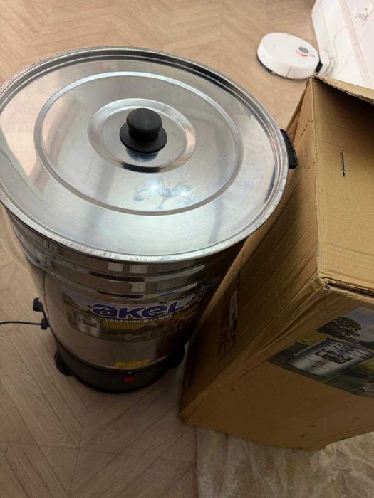 Продам маслобойку 50 литров