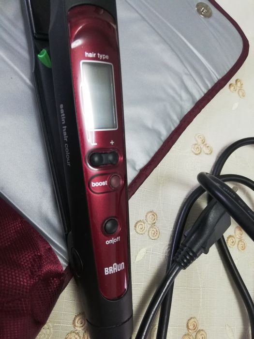 Маша за коса Braun.