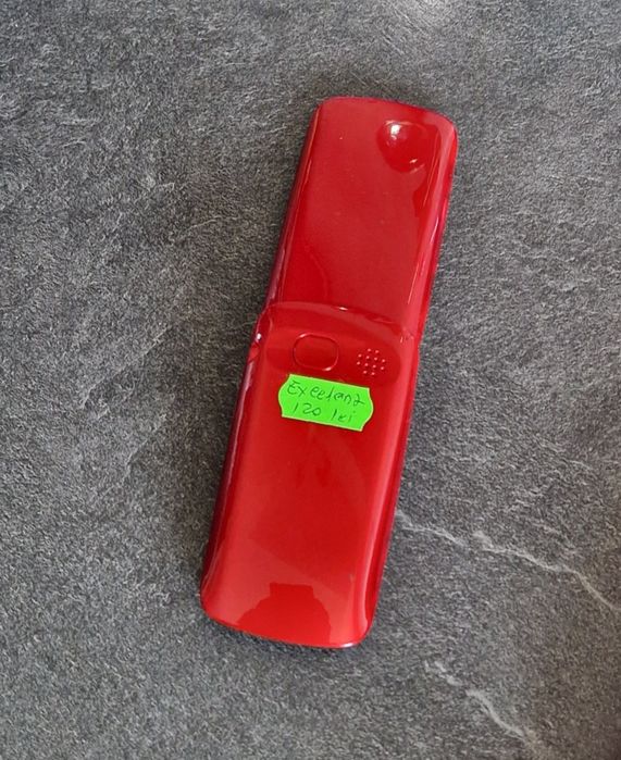 Telefon cu clapeta.  Pret/ bucata