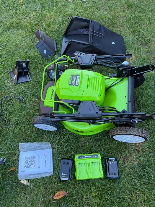 Greenworks GD24X2LM46SPK4X  maşină de tuns iarba cu autopropulsie
