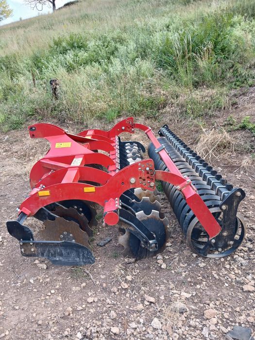 Vând utilaje agricole lichidare ferma