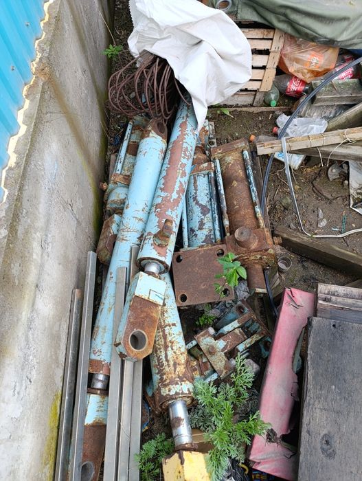 Продам.    цилиндр