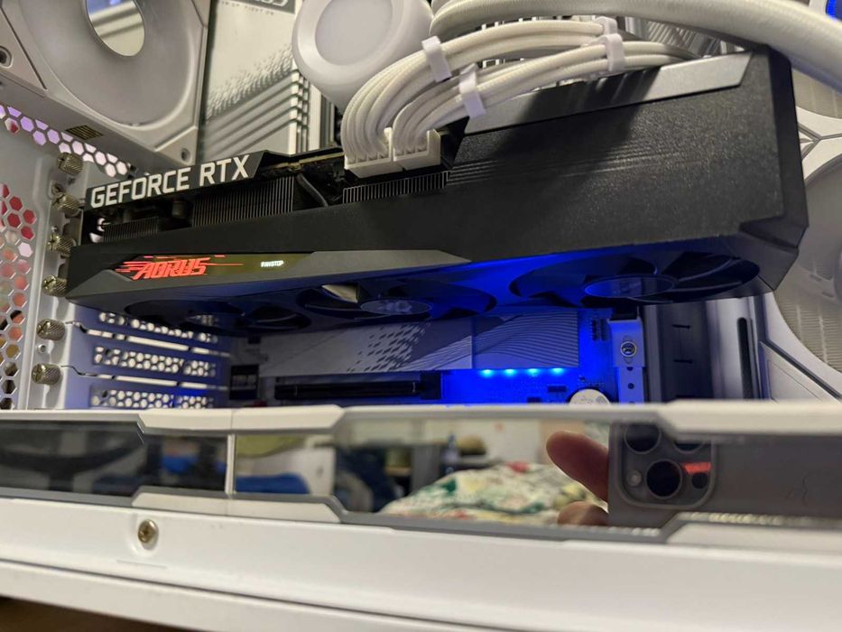 AORUS GeForce RTX™ 3060 Ti ELITE 8G