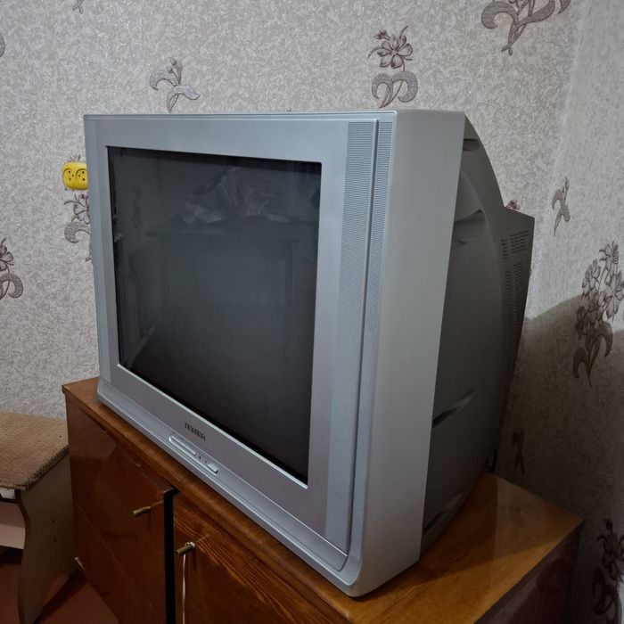Продам телевизор
