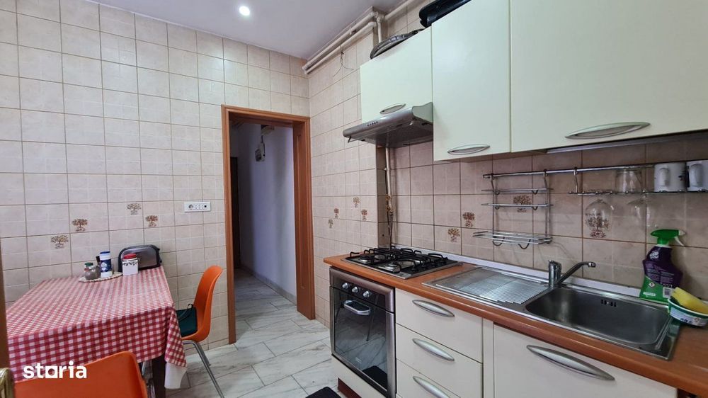 3 camere Mosilor- Armeneasca